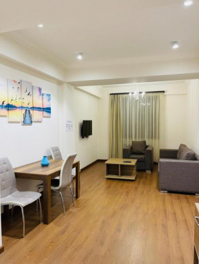 City Center apartment near the RepublicSquare
